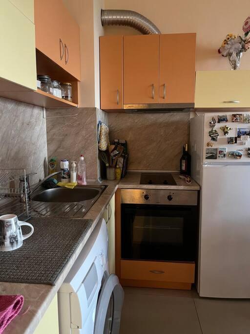 Apartment With Sea View Варна Экстерьер фото